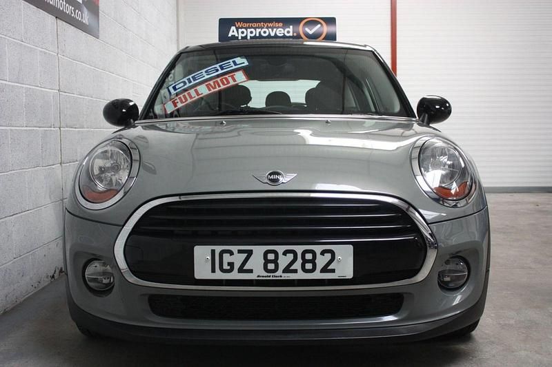 Used Mini Cooper D Hatch 2018 Grey Hatchback