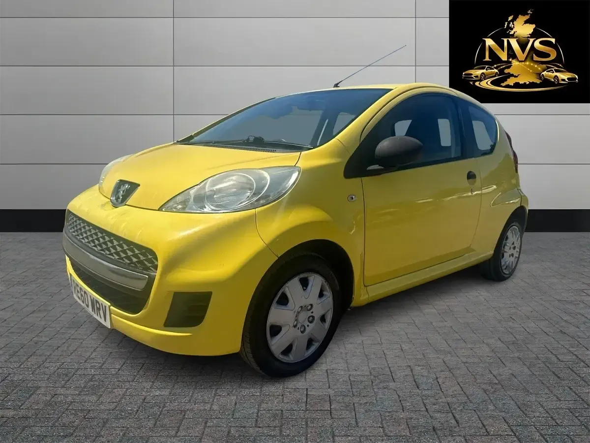 Used Peugeot 107 68 HP (50 kW) 2011 Yellow Hatchback