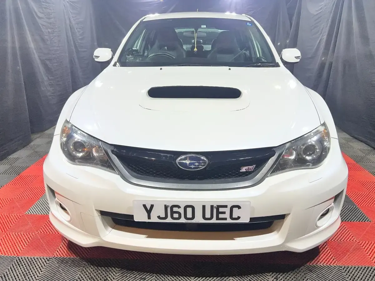 Used Subaru Impreza 2023 White Sedan