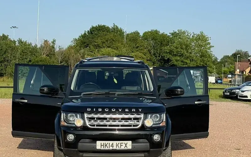 Used Land Rover Discovery S 256 HP (188 kW) 2014 Black SUV