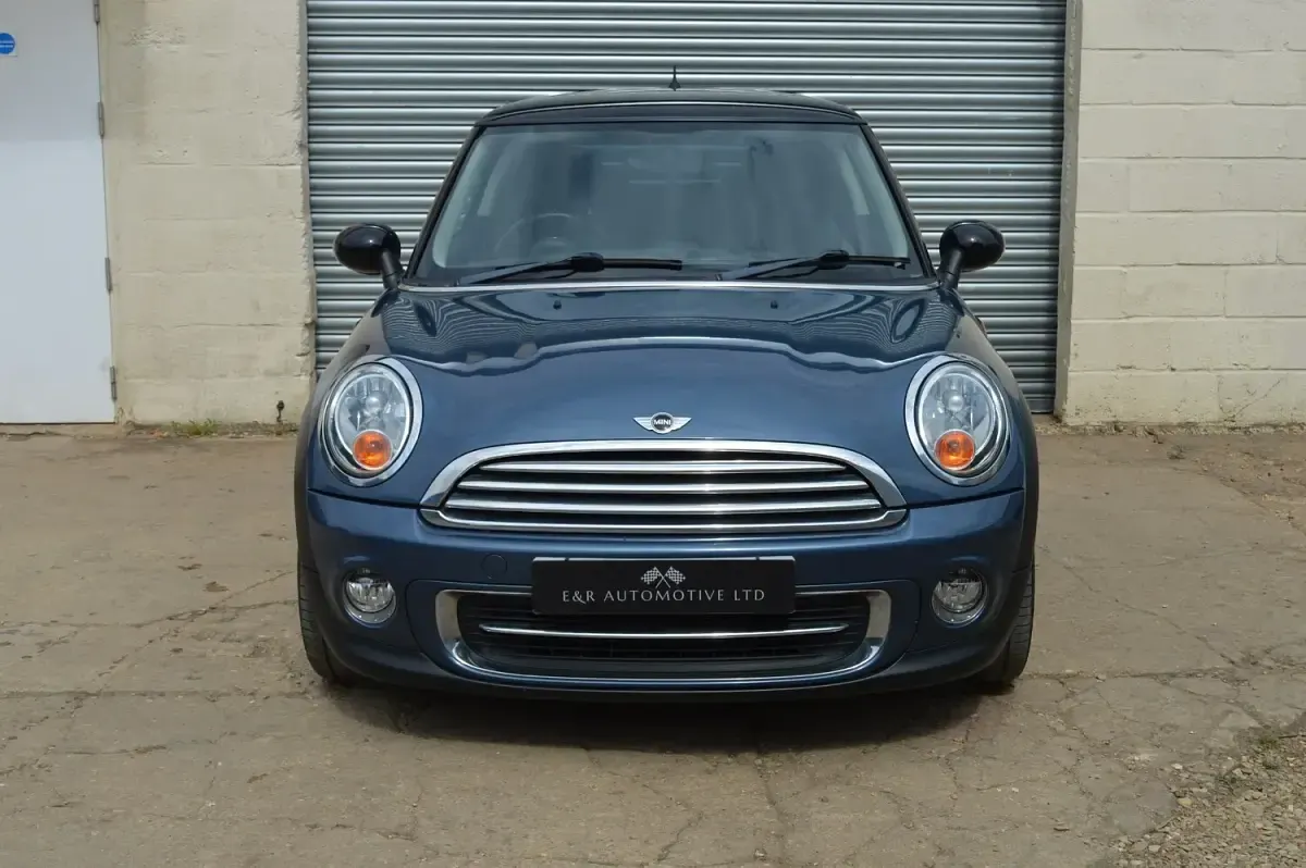 Used Mini Cooper Hatch 2011 Blue Hatchback