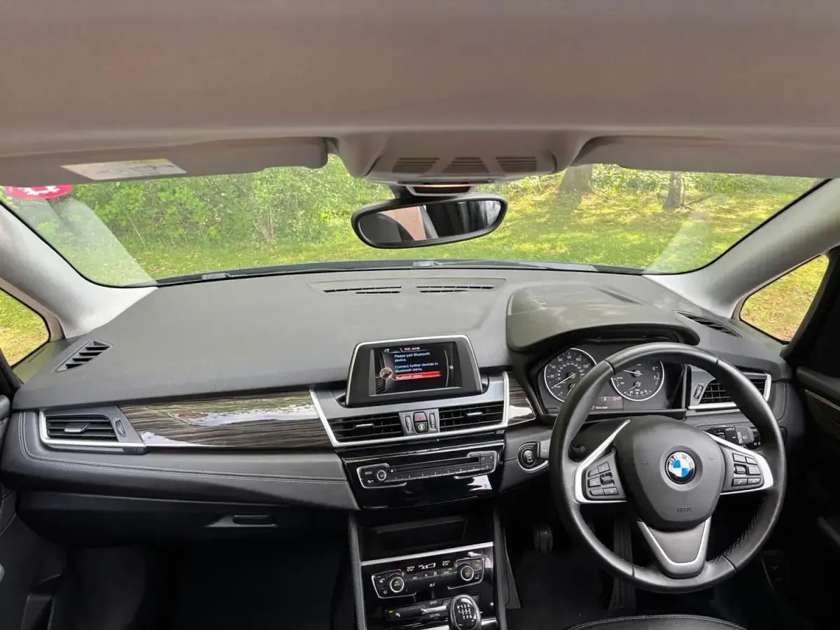Used BMW 218 Luxury Line 2016 Blue Hatchback