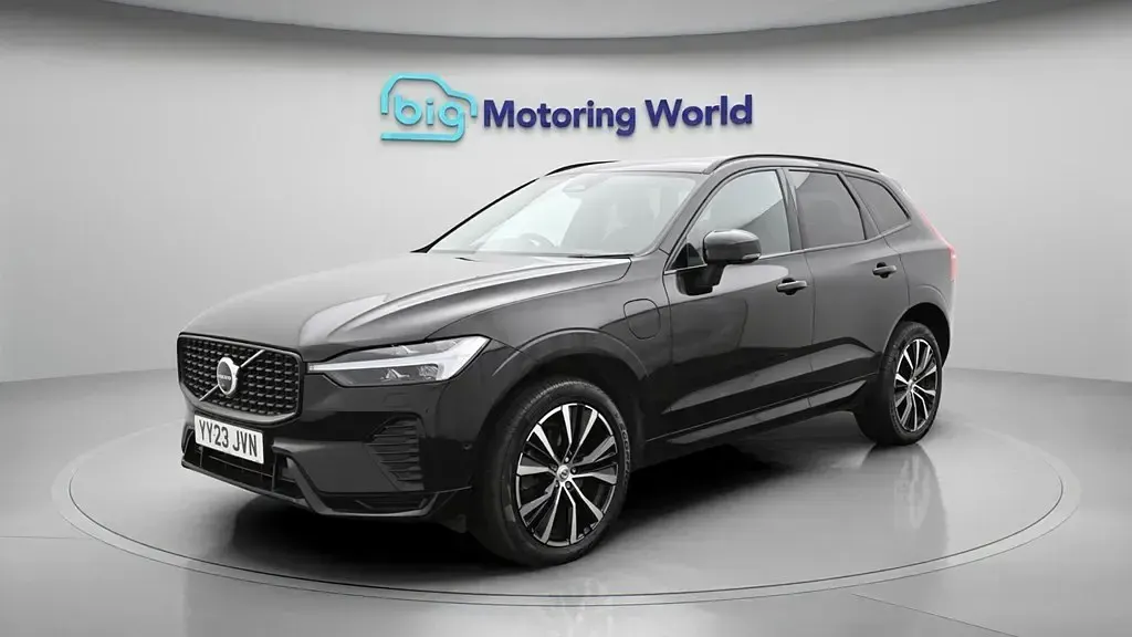 Used Volvo XC60 Ultimate 455 HP (334 kW) 2023 Black SUV