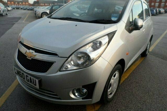 Used Chevrolet Spark 2010 Hatchback