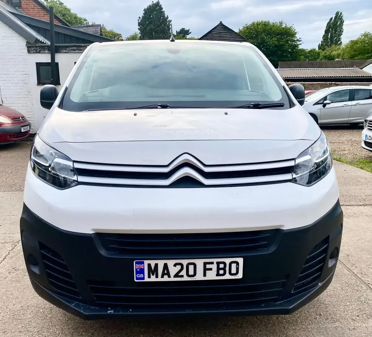 Used Citroën Dispatch 2020 White MPV