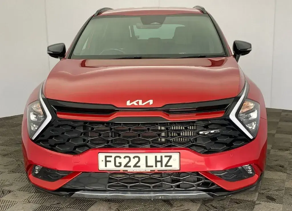 Used Kia Sportage GT-Line 226 HP (166 kW) 2022 Red SUV