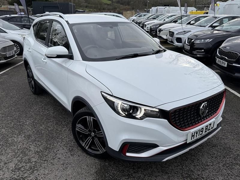 Used MG ZS 106 HP (77 kW) 2019 White SUV