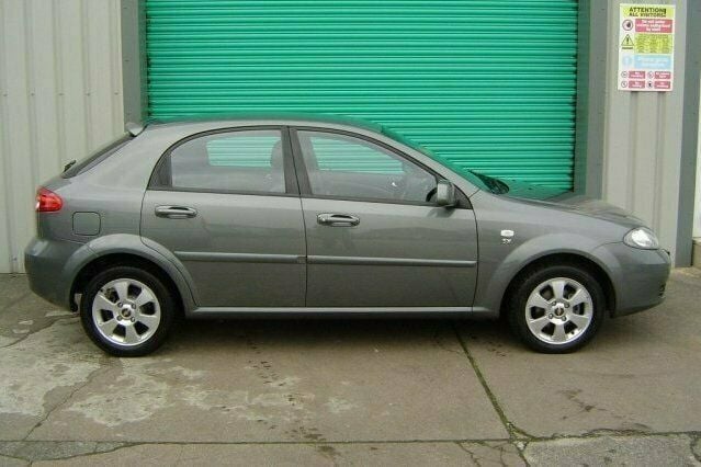 Used Chevrolet Lacetti 108 HP (79 kW) 2010 Hatchback