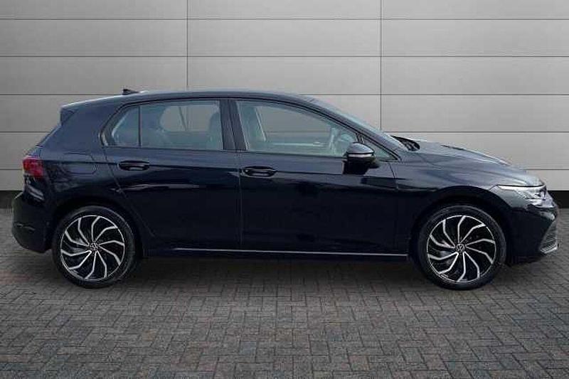 Used VW Golf VIII 150 HP (110 kW) 2023