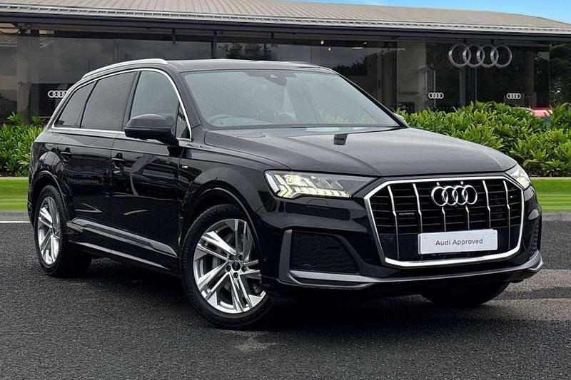Black Used 2024 Audi Q7 S-Line SUV | £44,490 (Good price) - Image 1/4