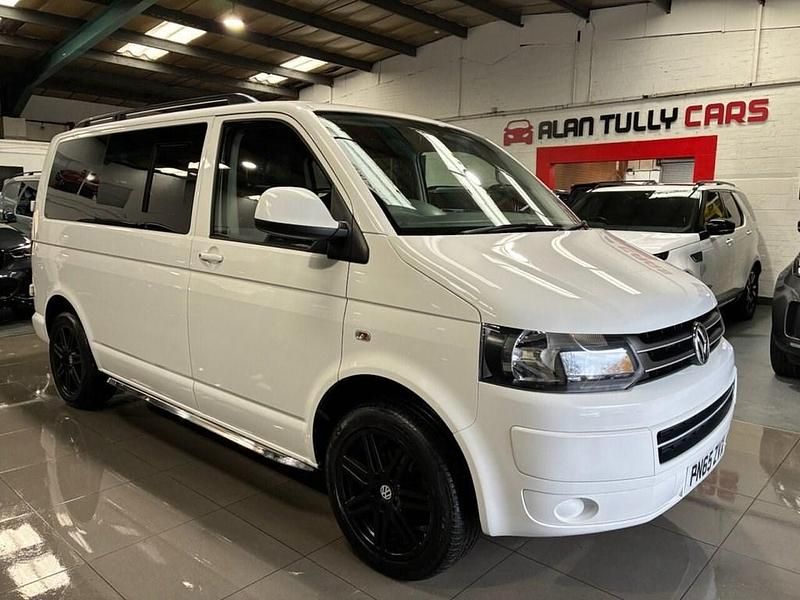 White Used 2015 VW T6 Trendline Van | £16,950 (Fair price) - Image 1/4