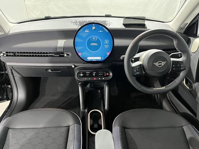 Used Mini Cooper SE Hatch 158 kW (215 HP) 2024 Black Hatchback