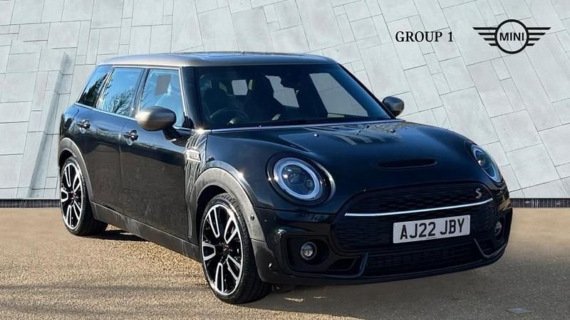 Used Mini Cooper S Clubman 176 HP (129 kW) 2022 Black Estate