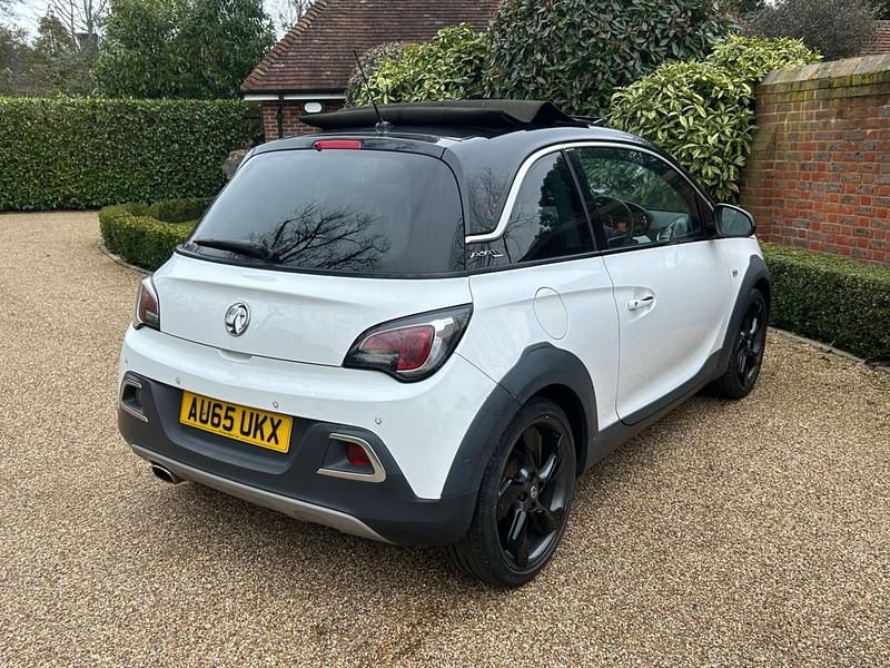 Usado Vauxhall Adam Rocks 2015 Blanco Utilitario