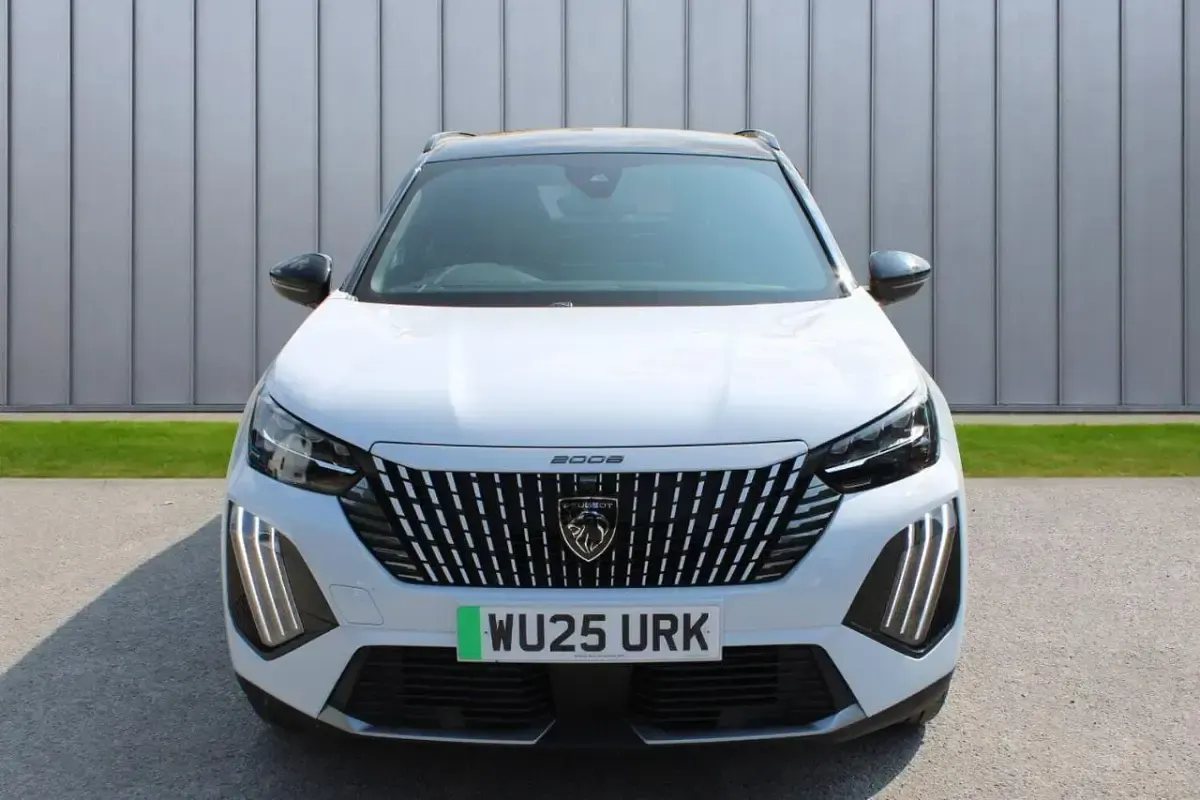Used Peugeot e-2008 GT 113 kW (154 HP) 2025 White SUV