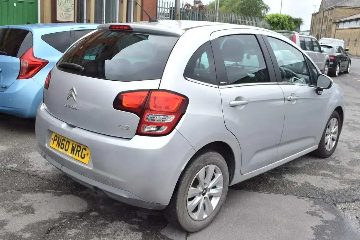 Used Citroën C3 VTR Sport 75 HP (55 kW) 2010 Silver Hatchback