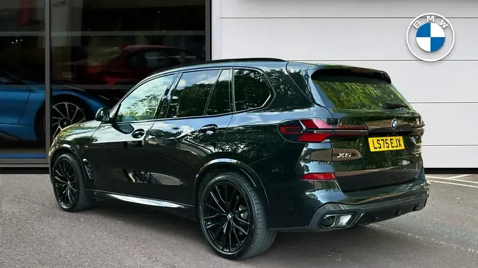 Used BMW X5 M Sport 347 HP (255 kW) 2025 Black SUV