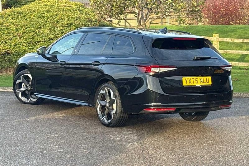 Used Skoda Superb SportLine 150 HP (110 kW) 2025 Midnight black metallic Estate