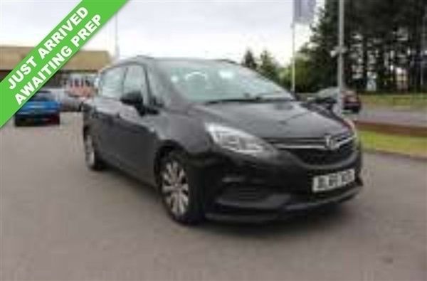Black Used 2016 Vauxhall Zafira Design Edition MPV | £6,890 (Fair price) - Image 1/1