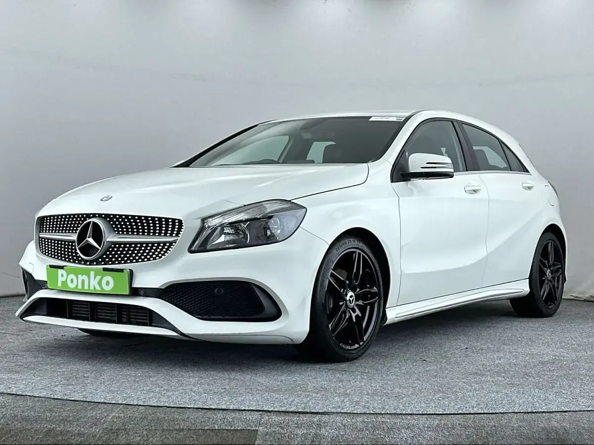 Used Mercedes A180 AMG line 109 HP (80 kW) 2016 White Hatchback