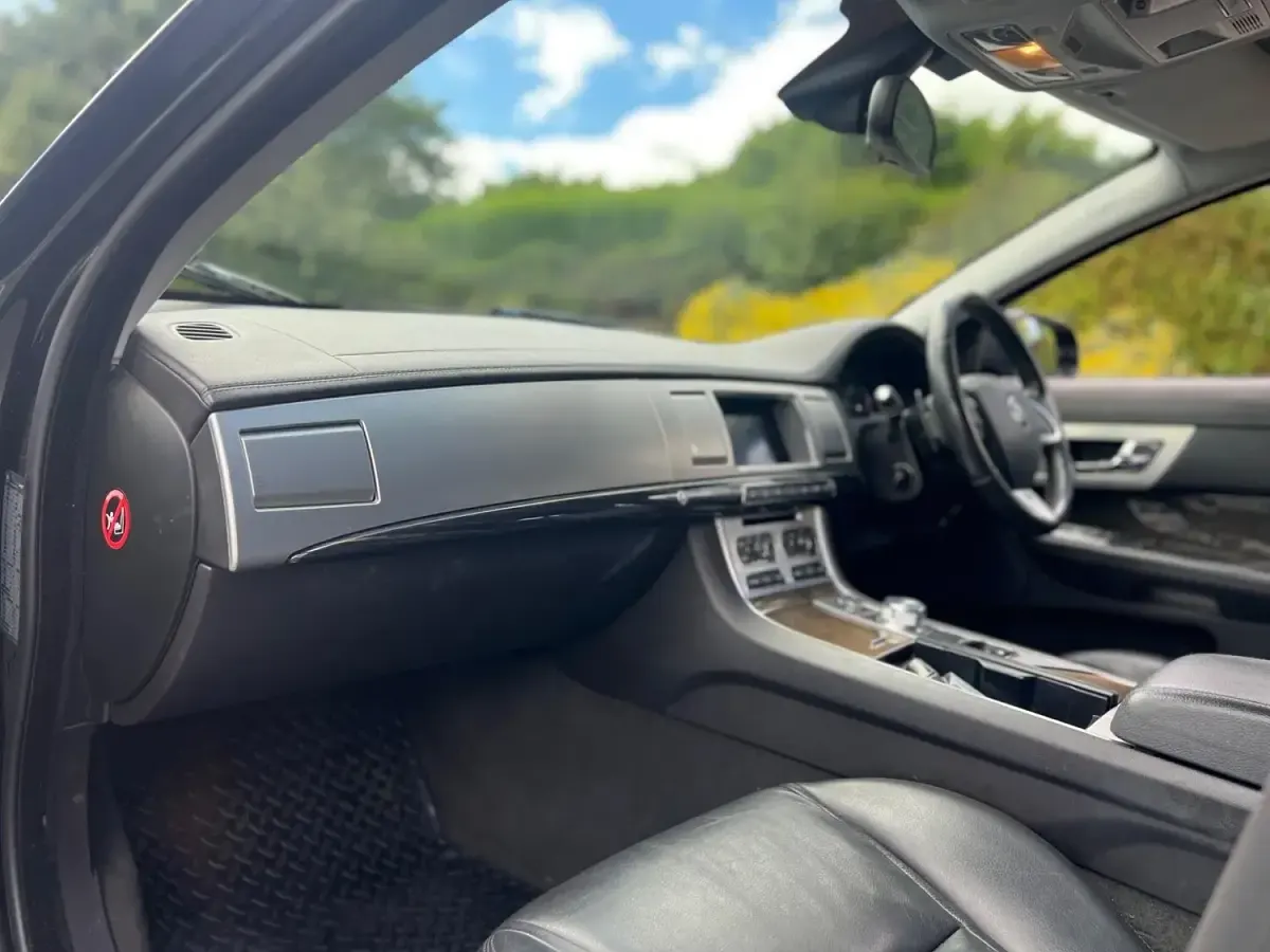 Used Jaguar XF Luxury 2015 Grey Sedan