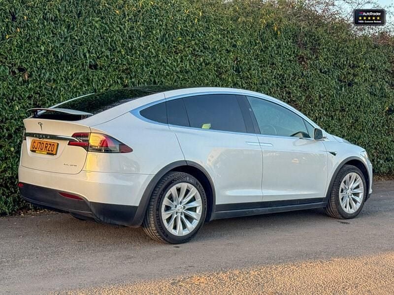 Used Tesla Model X Long Range AWD 306 kW (417 HP) 2020 White SUV