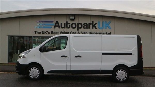 White Used 2021 Renault Trafic Business Van | £11,394 (Super price) - Image 1/1