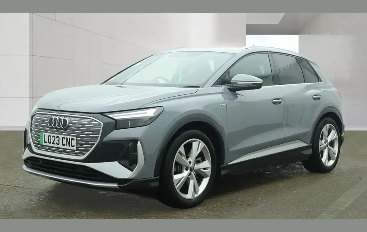 Used Audi Q4 e-tron S-Line 150 kW (204 HP) 2023 Grey SUV
