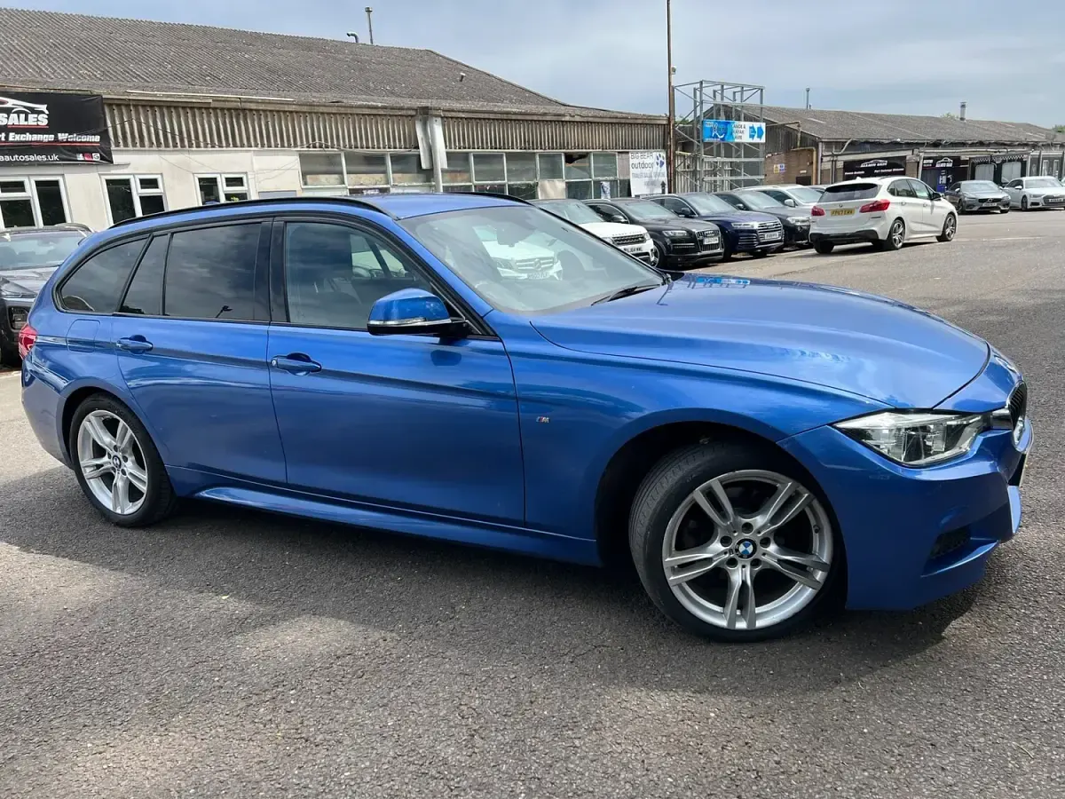 Used BMW 320 M Sport 2017 Blue Estate