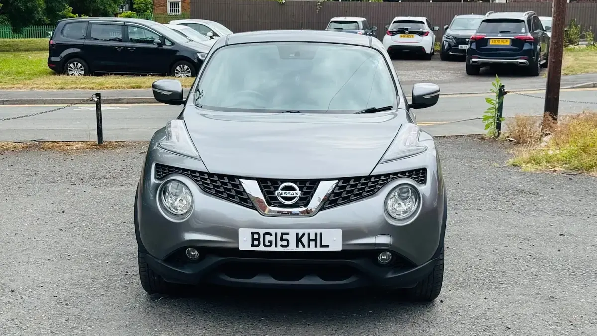 Used Nissan Juke Acenta 115 HP (84 kW) 2015 Grey SUV