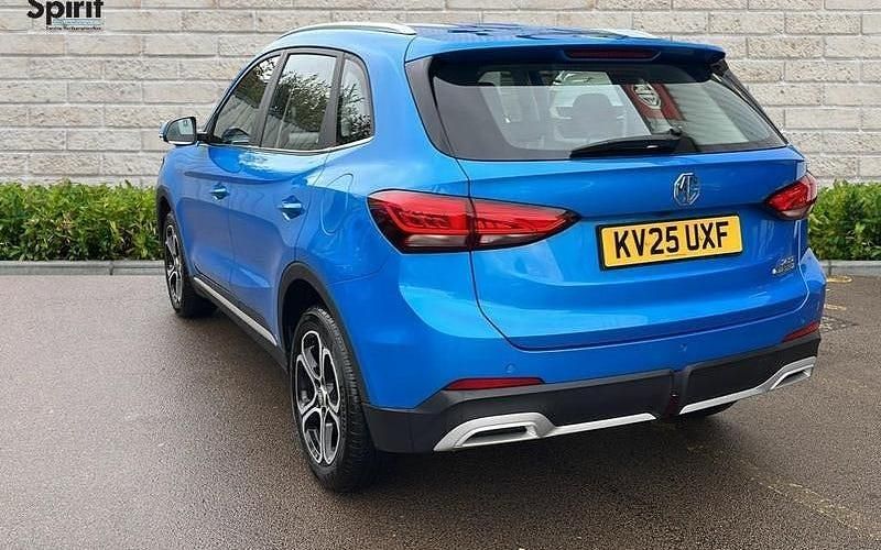 Used MG ZS SE 196 HP (144 kW) 2025 Blue Hatchback