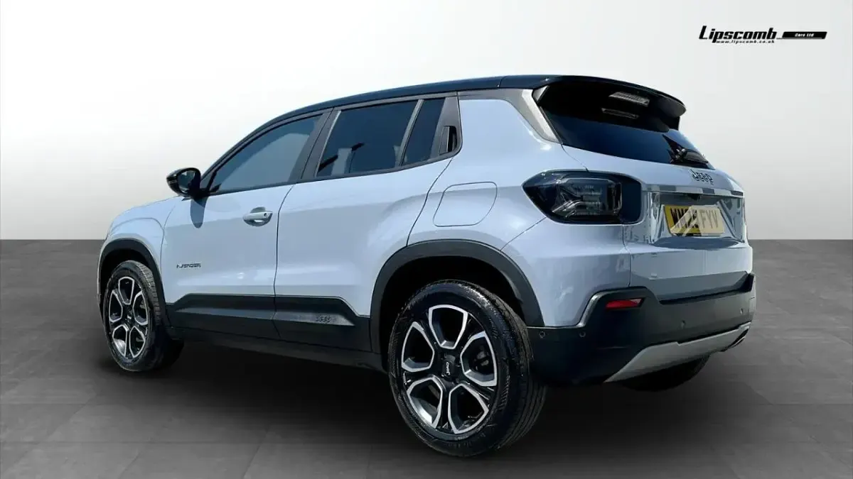 Used Jeep Avenger Summit 100 HP (73 kW) 2025 SUV