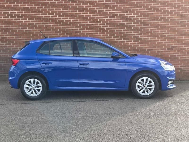 Used Skoda Fabia Comfort 59 HP (43 kW) 2024 Blue Hatchback