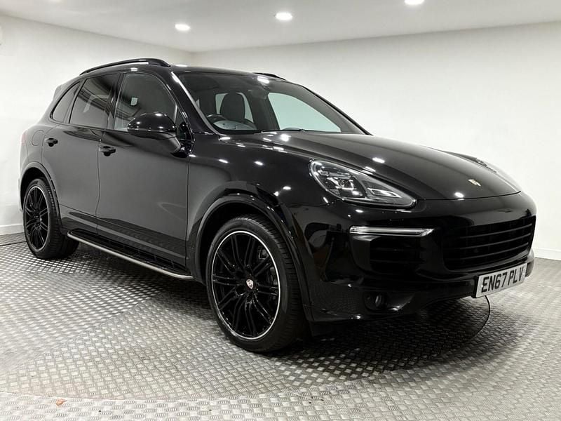 Black Used 2018 Porsche Cayenne Platinum Edition SUV | £23,995 (Expensive) - Image 1/4