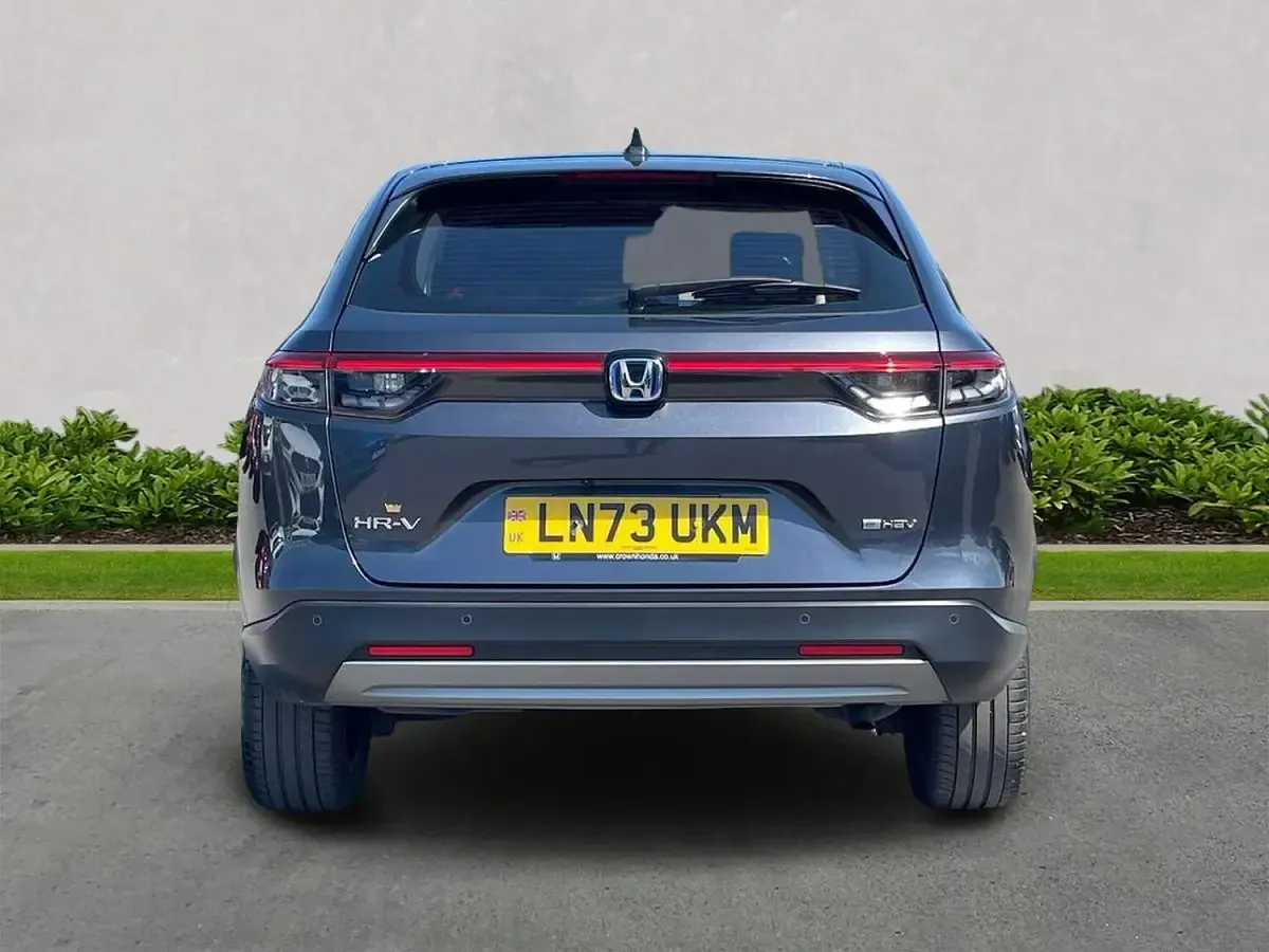 Used Honda HR-V Elegance 131 HP (96 kW) 2023 Grey SUV