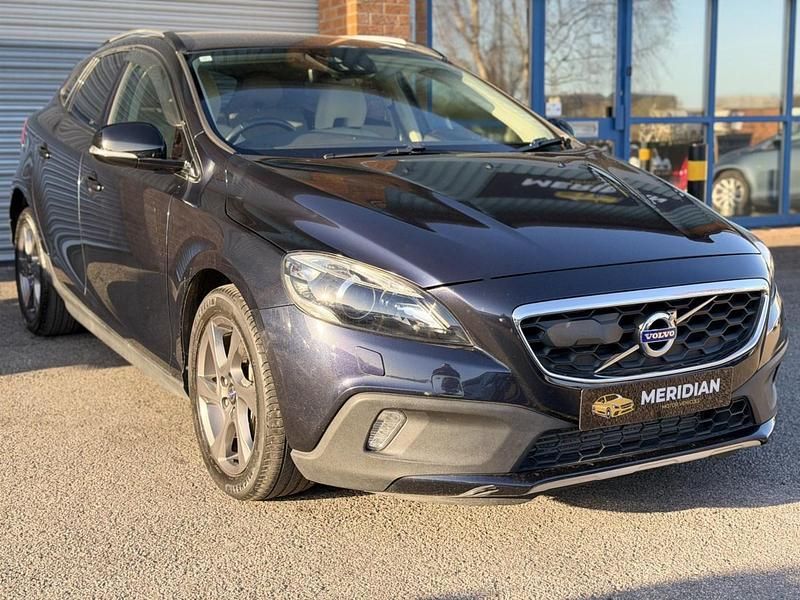 Used Volvo V40 2015 Hatchback