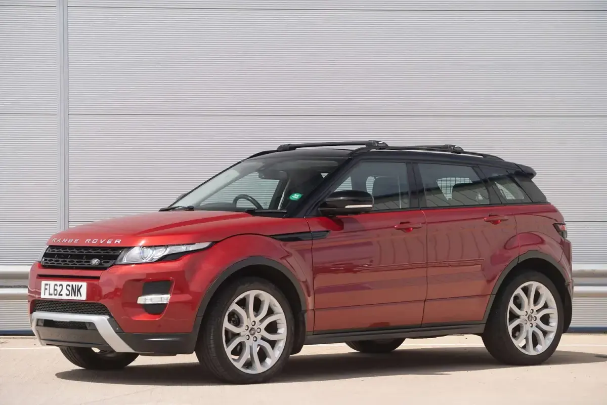 Used Land Rover Range Rover evoque Dynamic 190 HP (139 kW) 2013 Red SUV