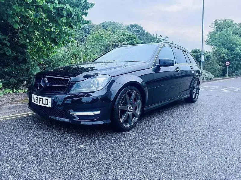 Used Mercedes C220 Sport Edition 2011 Black Estate