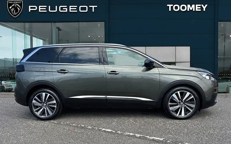Used Peugeot 5008 Premium 131 HP (96 kW) 2020 Grey SUV