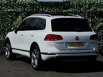 Used VW Touareg R-line Plus 262 HP (192 kW) 2017 White SUV