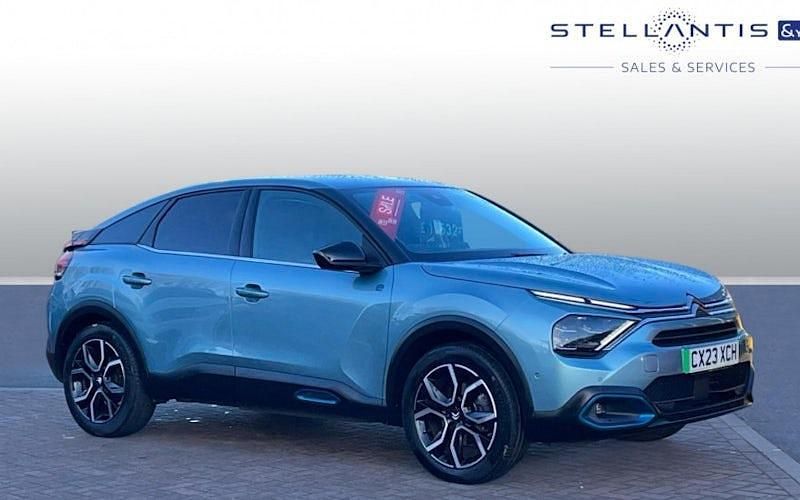 Used 2023 Citroën e-C4 Shine Hatchback | £13,425 (Fair price) - Image 1/3