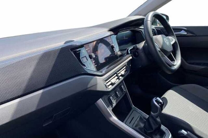 Image 2/4