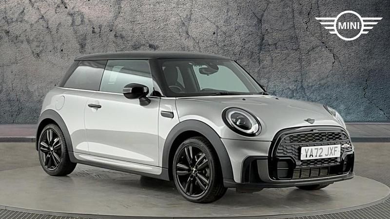 Used Mini Cooper Hatch 136 HP (100 kW) 2023 Silver Hatchback