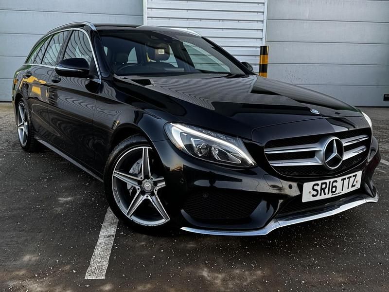 Used Mercedes C220 AMG line 170 HP (125 kW) 2016 Black Estate