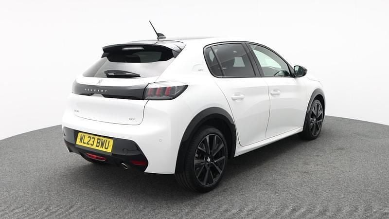 Used Peugeot 208 GTi 100 HP (73 kW) 2023 White Hatchback