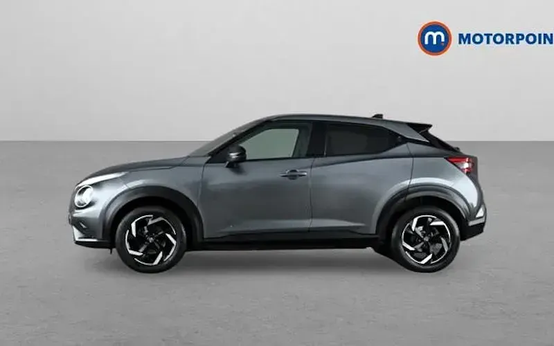 Used Nissan Juke N-Connecta 114 HP (83 kW) 2023 Grey SUV