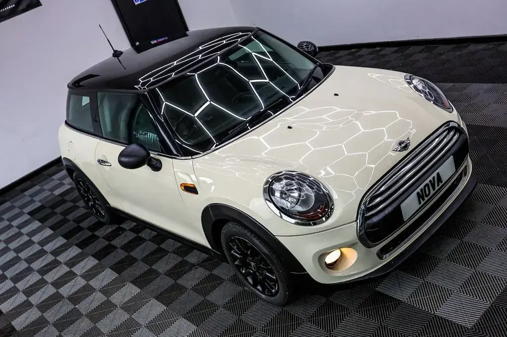 Used Mini Cooper Hatch 136 HP (100 kW) 2014 White Hatchback