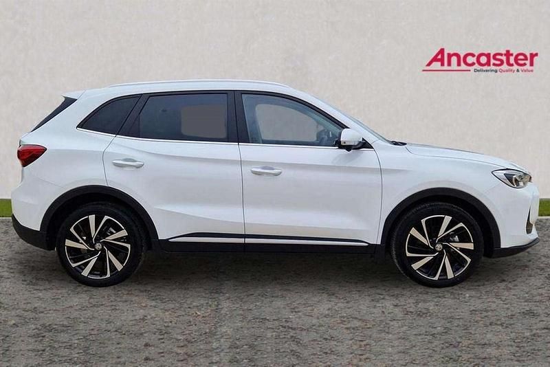 Used MG ZS Trophy 192 HP (141 kW) 2024 White SUV