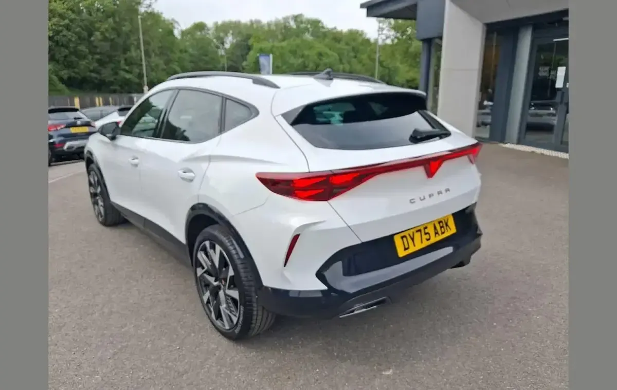 New Cupra Formentor 150 HP (110 kW) 2025 White SUV