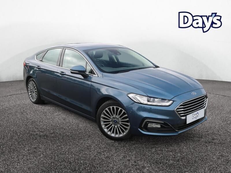 Blue Used 2021 Ford Mondeo Titanium Hatchback | £13,499 (Fair price) - Image 1/4
